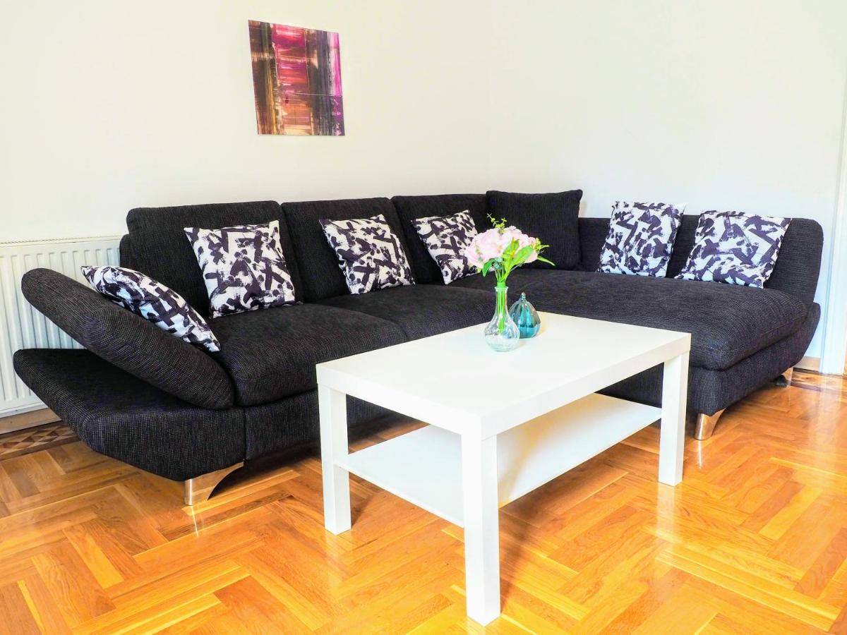 City Villa Schoenbrunn Apartments - Contactless 24H Check-In ウィーン エクステリア 写真