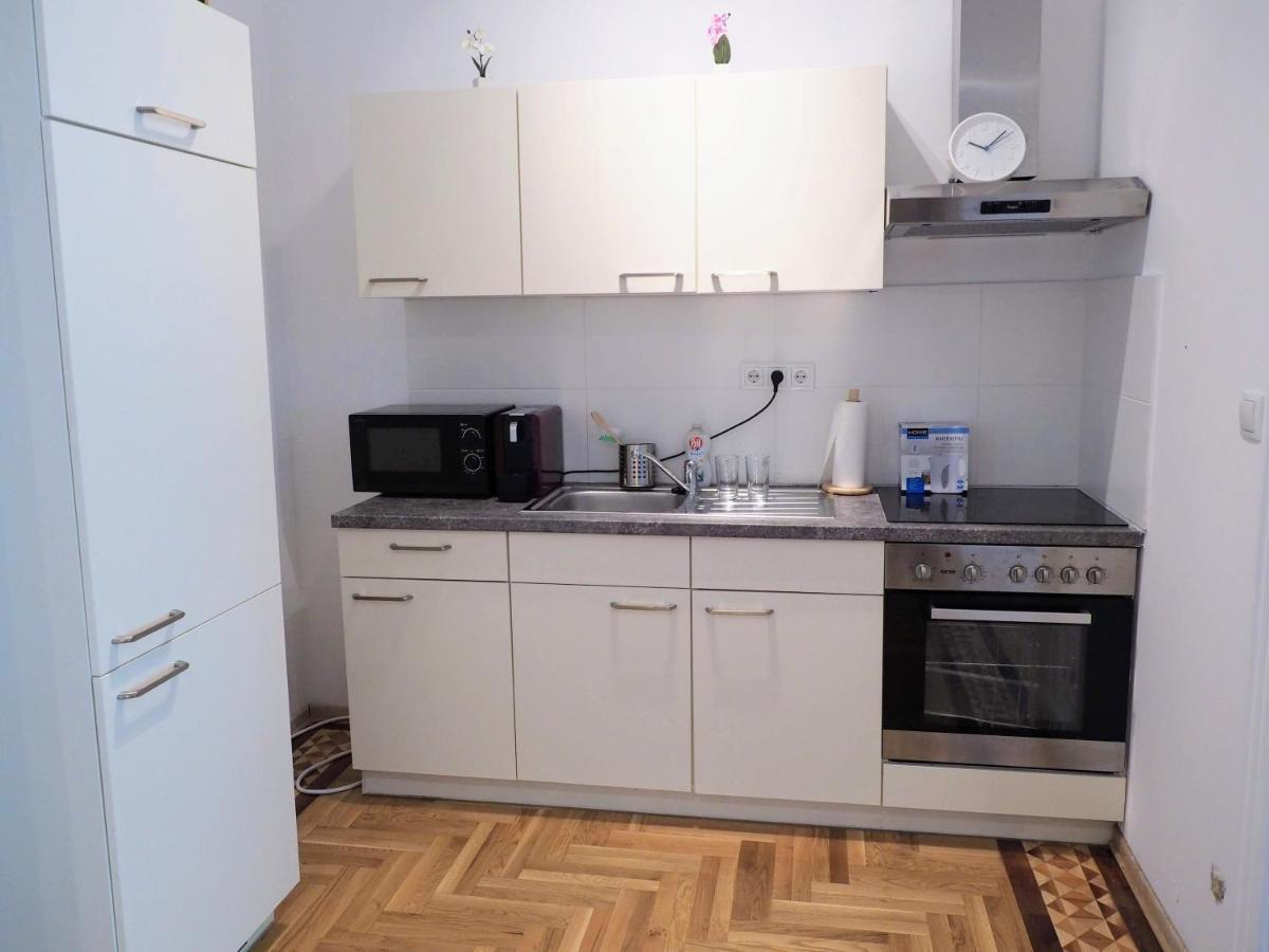 City Villa Schoenbrunn Apartments - Contactless 24H Check-In ウィーン エクステリア 写真