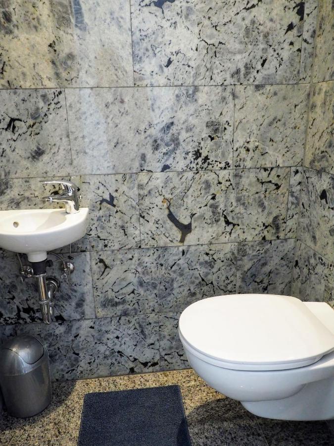 City Villa Schoenbrunn Apartments - Contactless 24H Check-In ウィーン エクステリア 写真