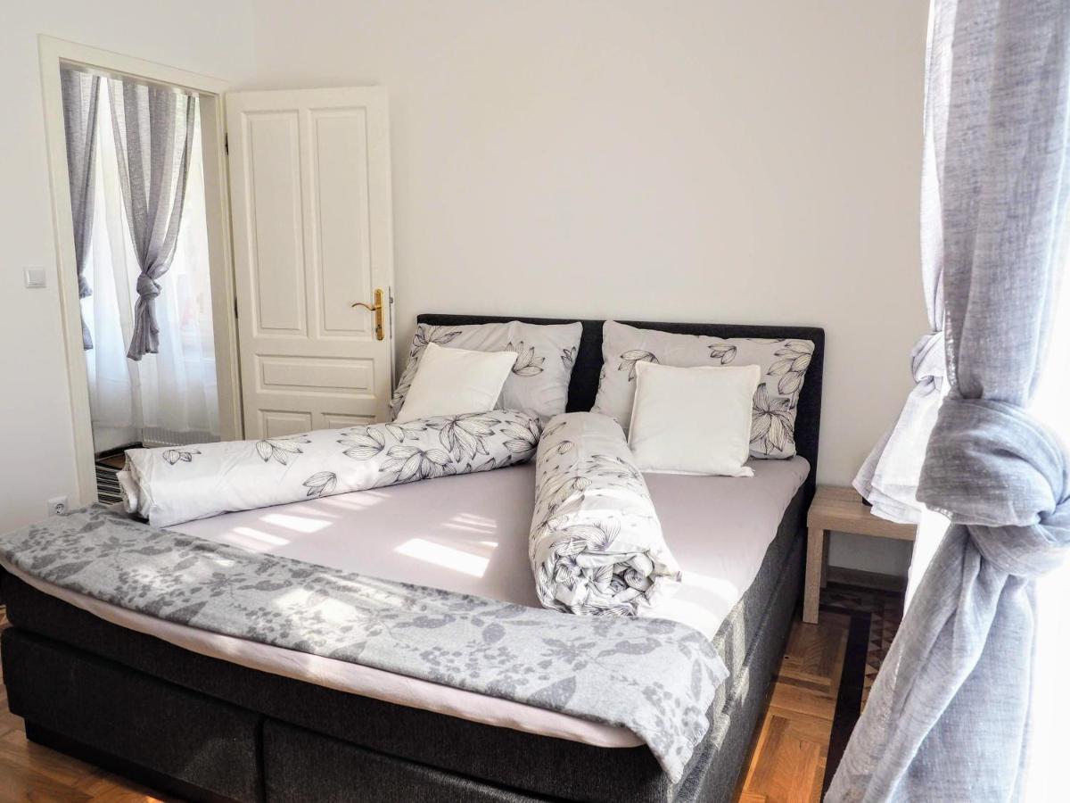 City Villa Schoenbrunn Apartments - Contactless 24H Check-In ウィーン エクステリア 写真
