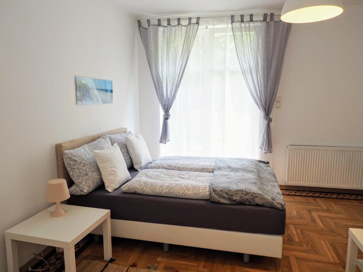 City Villa Schoenbrunn Apartments - Contactless 24H Check-In ウィーン エクステリア 写真