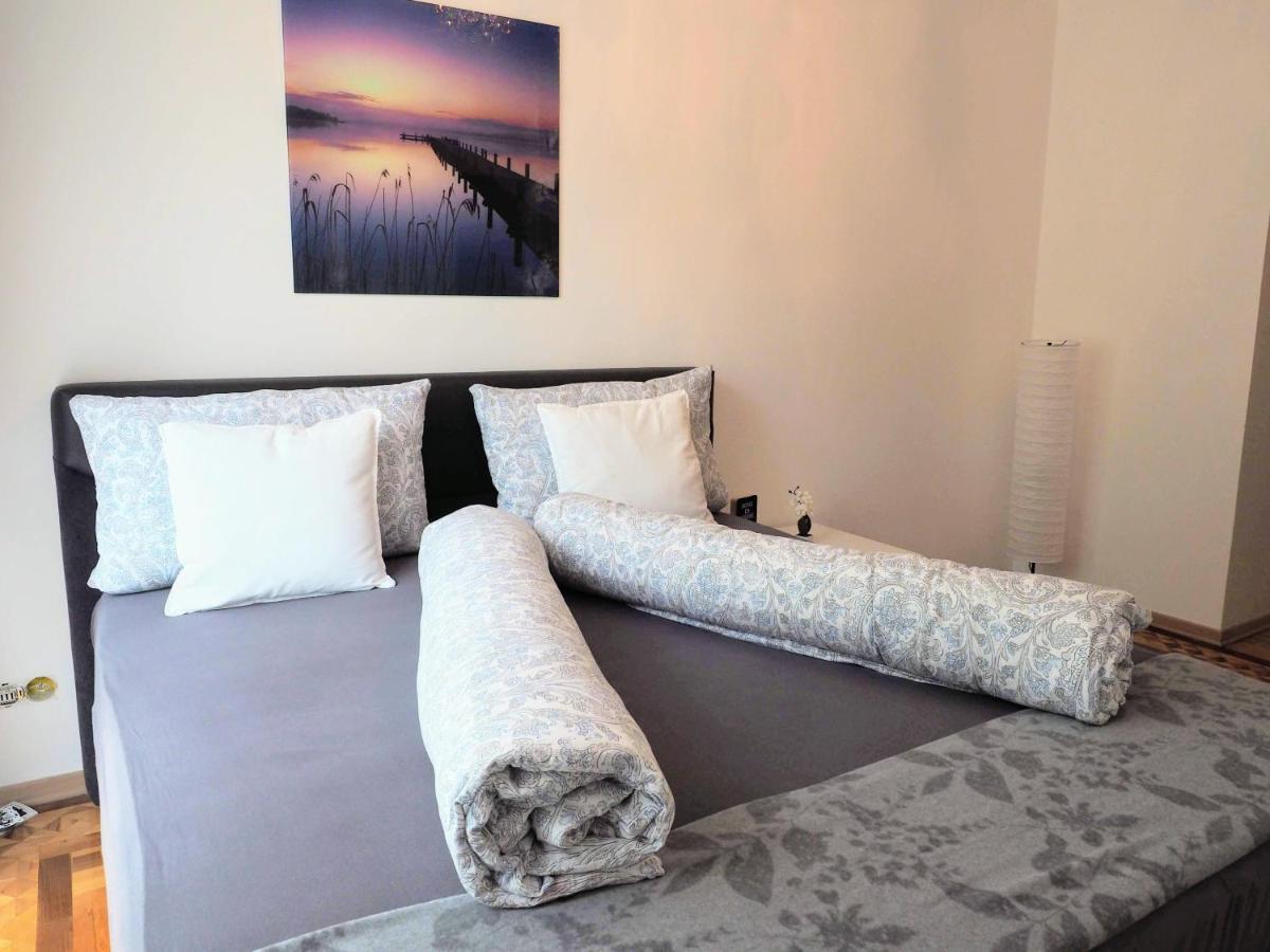 City Villa Schoenbrunn Apartments - Contactless 24H Check-In ウィーン エクステリア 写真